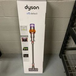 Dyson-V15-Detect-Cordless-Vacuum