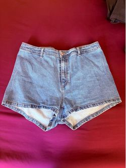 Short jeans pants