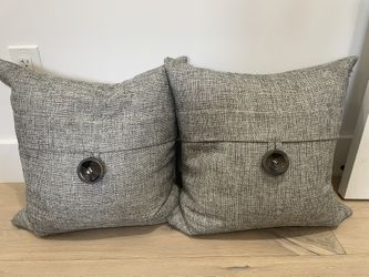 Set Of 2 Heather Gray Pillows