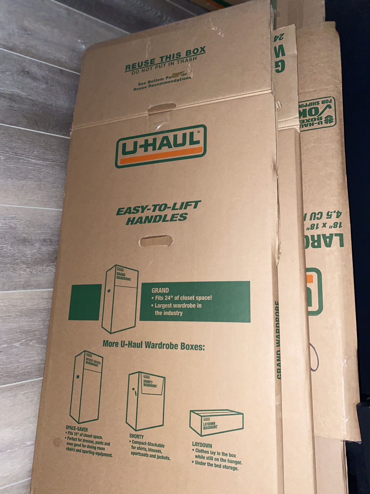 Pending Pick Up- Free Like New  Uhaul Wardrobe And Moving Boxes- Pick Up In Lake Stevens By Costco.