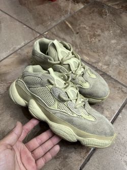 Yezzy 500 Super Moon Yellow