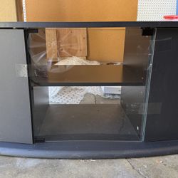 FREE TV stand with lots of storage. (Cat not included. 🐈‍⬛)