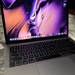 Macbook air 2019 (Like new)(negotiable)