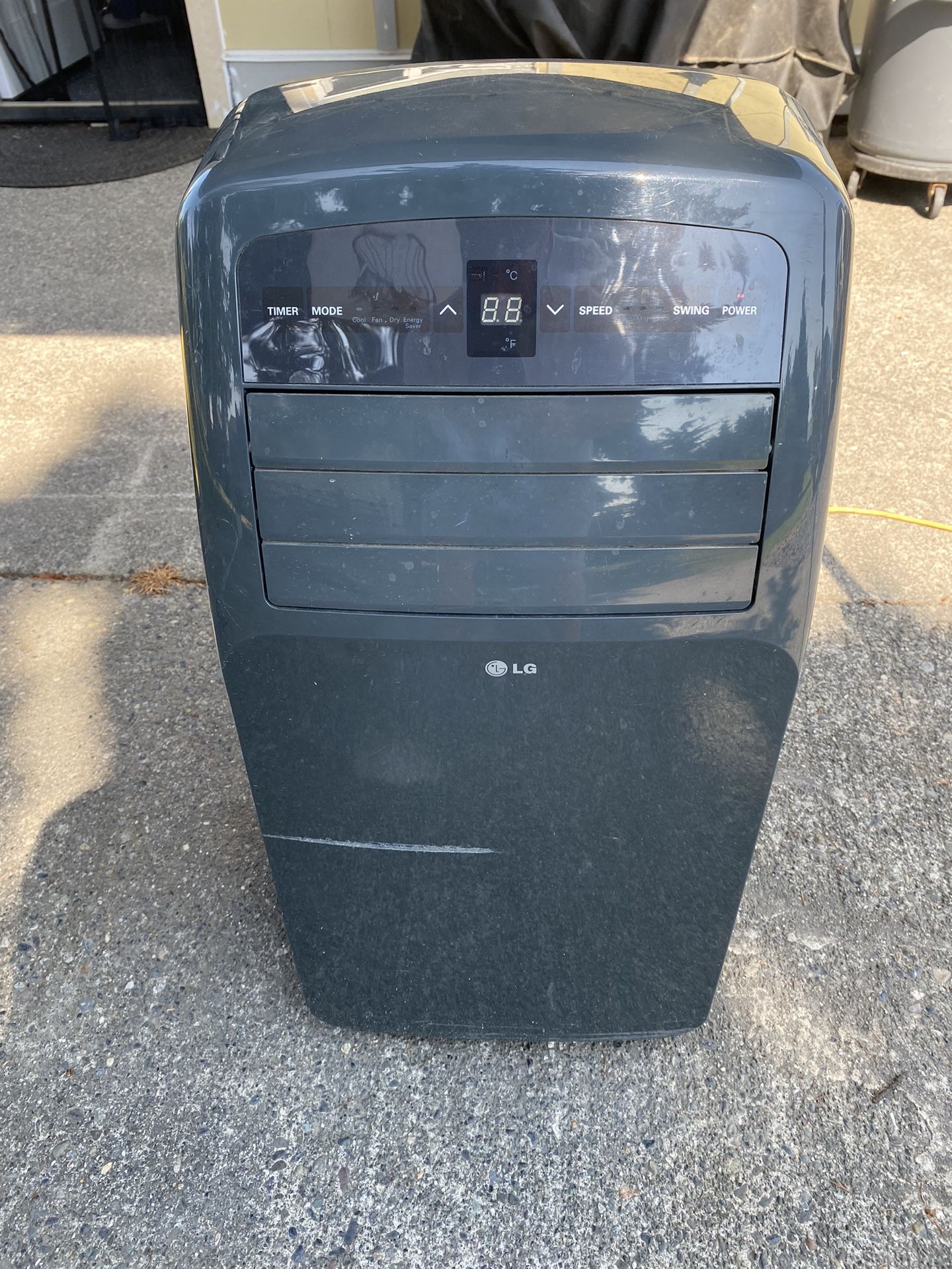 LG Roll Around AC Unit