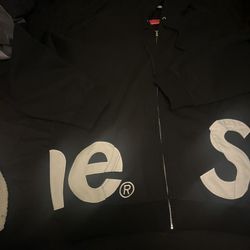 Supreme Hoodie 