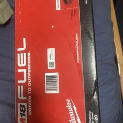 Milwaukee M18 Fuel Saw 