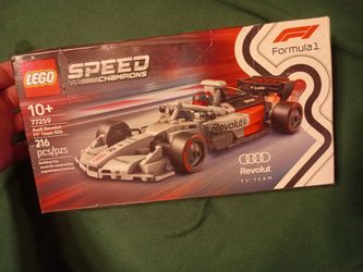 Sealed Audi Revolut F1 Team R26 Speed Champions 216 PCS LEGO Toy