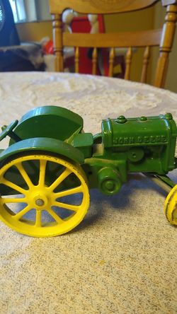 John deer tractor