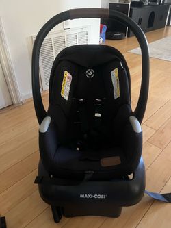 Maxi Cosi car seat