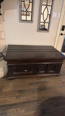 Free table