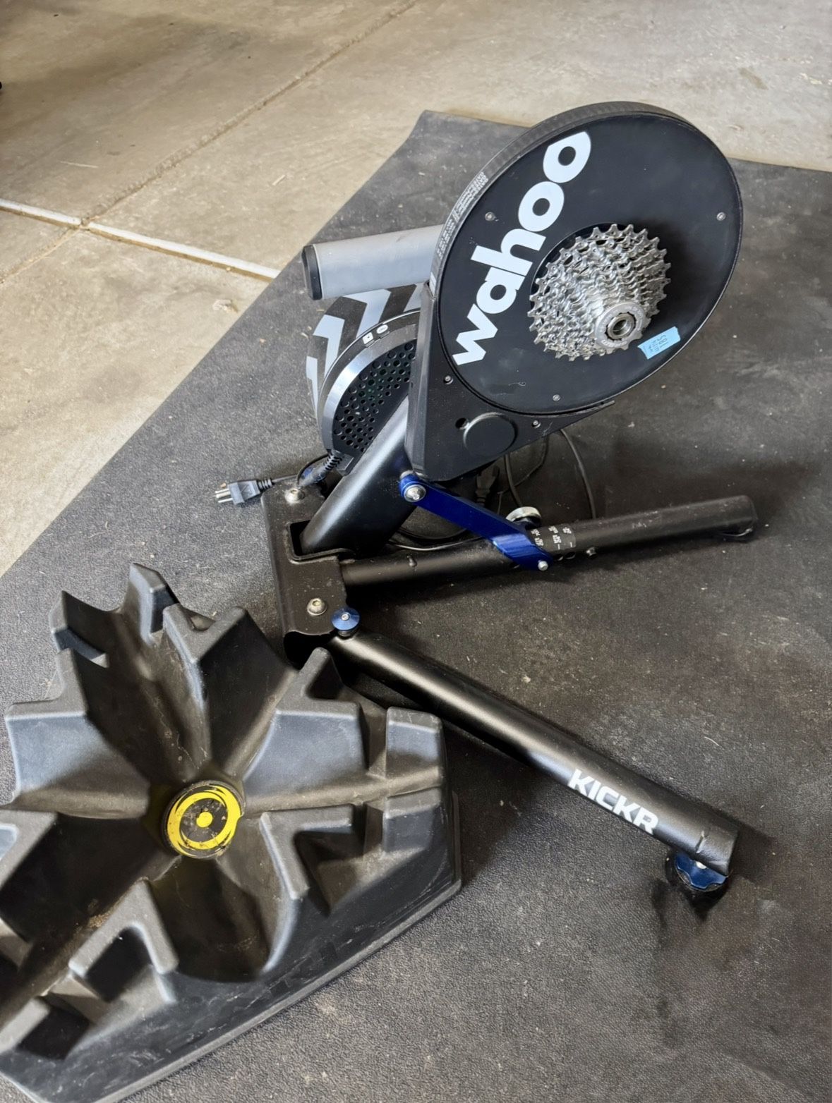 2017 Wahoo KICKR Smart Bike Trainer