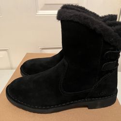 NEW UGG Naiyah Bootie UGGpure Wool Sheepskin Treadlite Winter Boot Black Sz 8