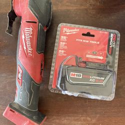 Milwaukee Oscillating Multi Tool 2836-20 with M18 Battery