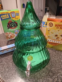 Christmas tree pitcher