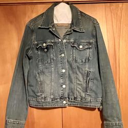 Ladies Levi ‘Trucker’ Jean jacket size M