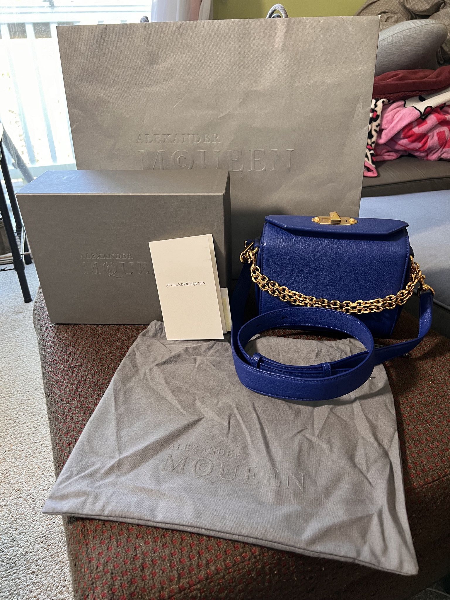 Alexander McQueen Box Leather Shoulder Bag