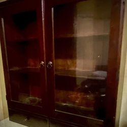Beautiful WooD Victorian Double Glass doors with shelves and 2-drawer