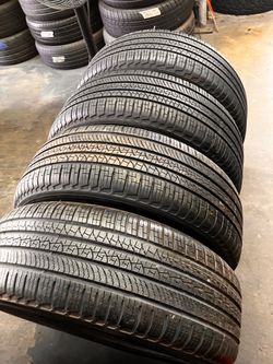 4 SEMI NEW 25560R20 PIRELLI ALL SEASON tires for $500 installed and balanced. Tires have 99% Tread left! 25560R20 255 60 22 255 60 R 20 255/60/20 255/
