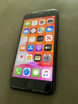 iPhone 7 32gb black UNLOCKED