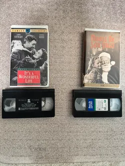 VHS - Christmas Classic Movies
