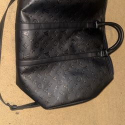 LOUIS VUITTON DUFFLE BAG BLACK