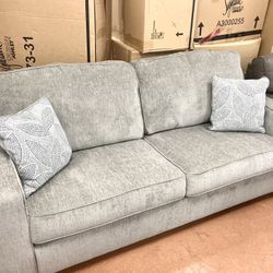New 85” Sofa 🔥🔥 HOT BUY