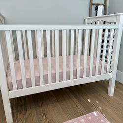 Pottery Barn Kendall Convertible Crib