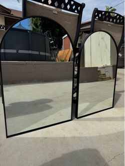 Arched Black Mirror