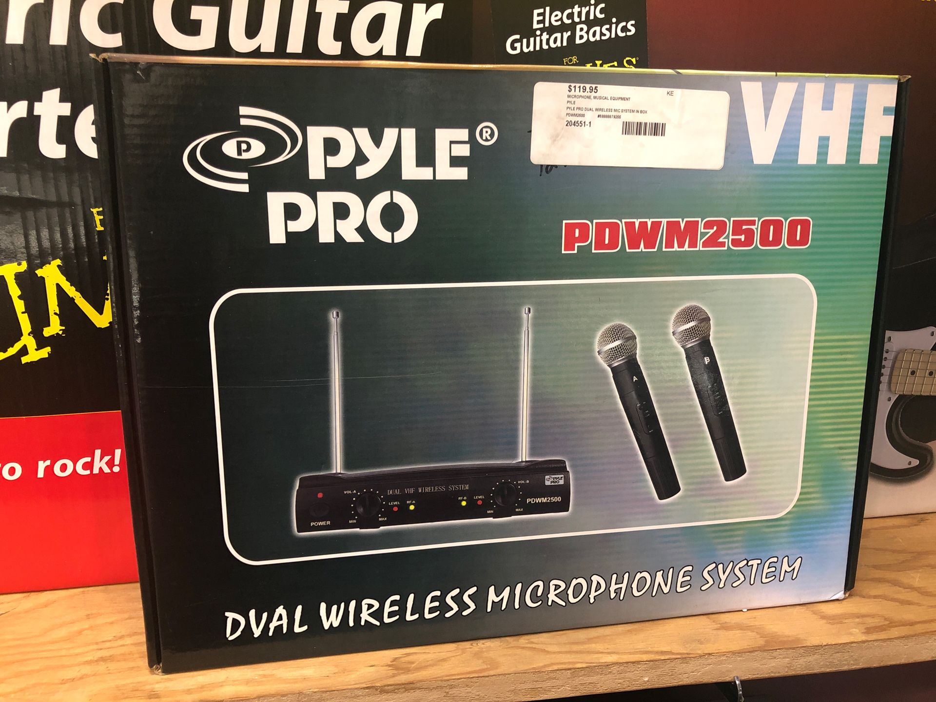 Pyle Pro dual wireless mic system 204551-1