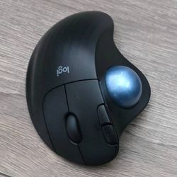 Logitech Wireless Trackball Mouse