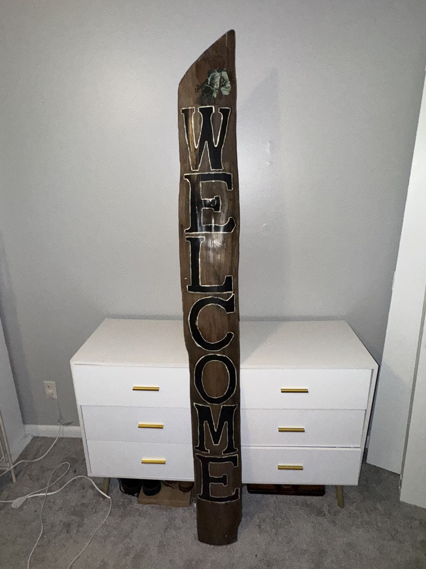 Rustic 6ft Reclaimed Wood “WELCOME” Porch Sign - Handmade Farmhouse Decor (Like New!)