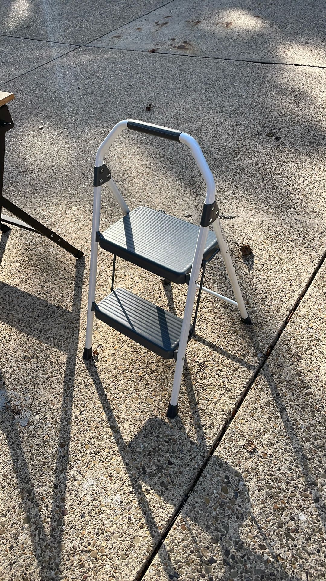Step Stool Ladder (read Ad)