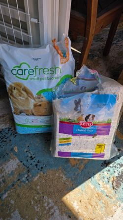 Small pet bedding FREE
