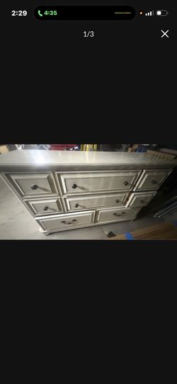 Dresser