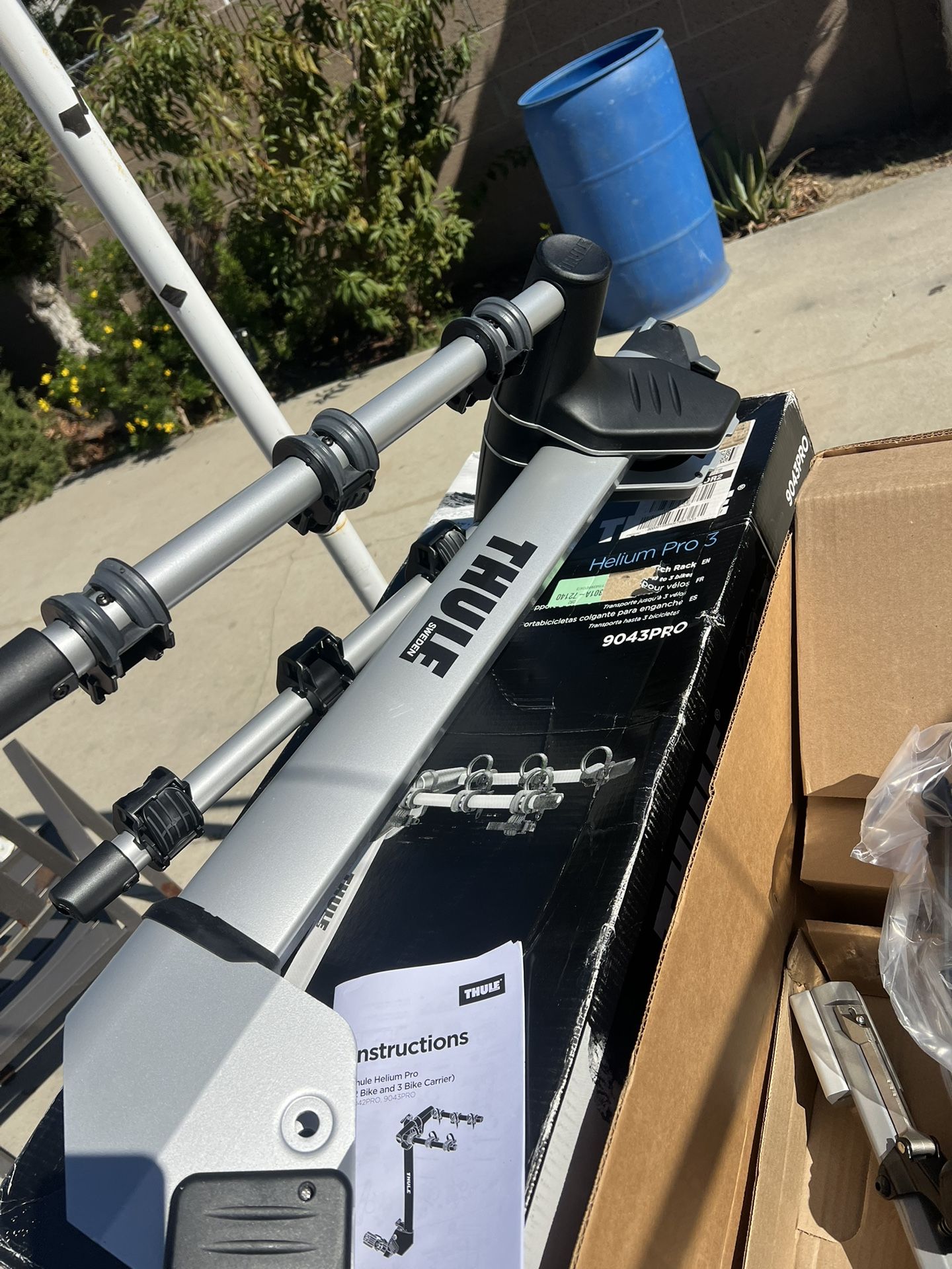 THULE BIKE RACK