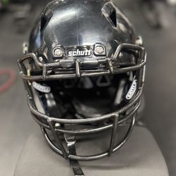 Schutt Vengeance A11 - Football Helmet Youth XL