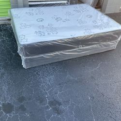 NEW FULL SIZE SET MATTRESS AND BOX SPRING-2pcs 