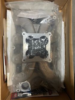 Edelbrock Victor intake manifold