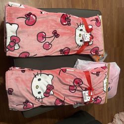 Hello Kitty Cherry Blanket 
