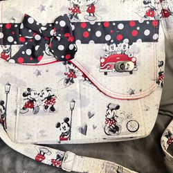 Mickey And Minnie Mouse Crossbody Quilted Bag With Adjustable Strap. Perfect For Purse Or Diaper Bag