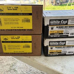 2 1/4" x .120  and 2 1/2" x 148 hardware nails