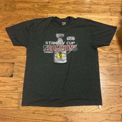 2015 NHL Stanley Cup Champions Chicago Blackhawks Shirt!