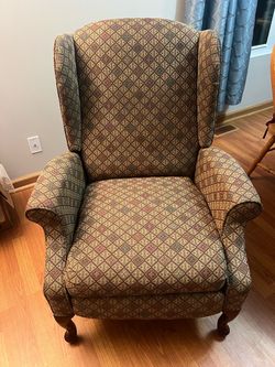 Recliner chair