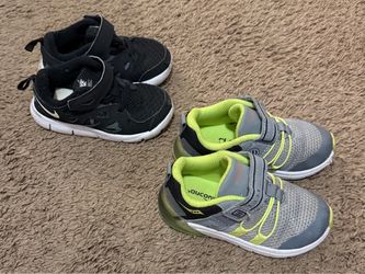 2 Pairs Toddler Sneakers Nike and Saucony