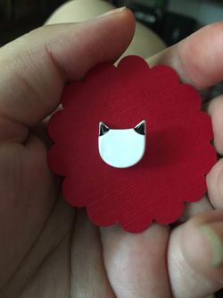 Cat enamel pin