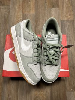 Green Dunks Size 10.5