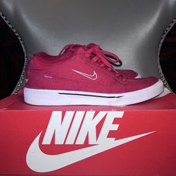 Nike SB GTS Supreme Red