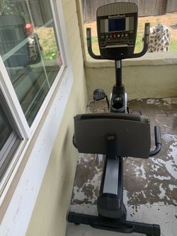 Bicicleta de hacer ejercicio
