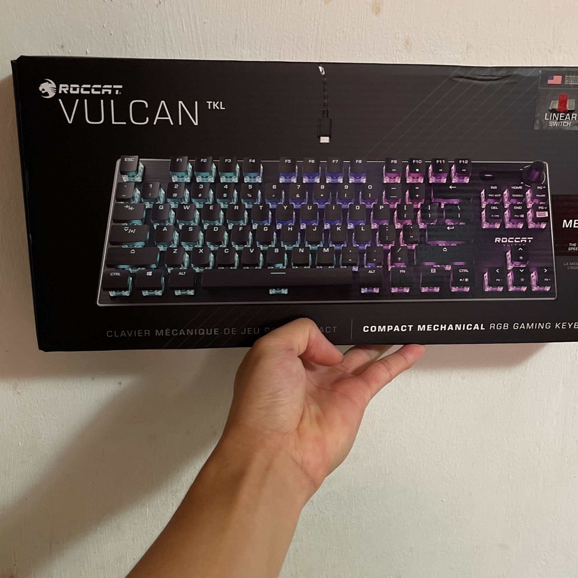 Roccat Vulcan TCL