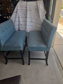 Bar height dining benches x2